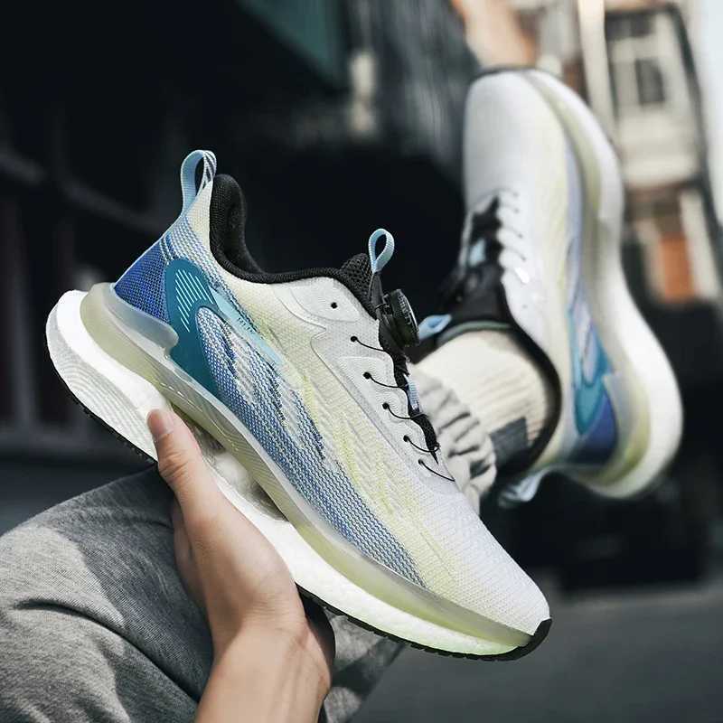 Carbon Plate Running Shoes for Men Mesh Breathable Cuhioning Sports Walking Jogging Shoes Trendy Designer Sneakers Male FootwearC250304