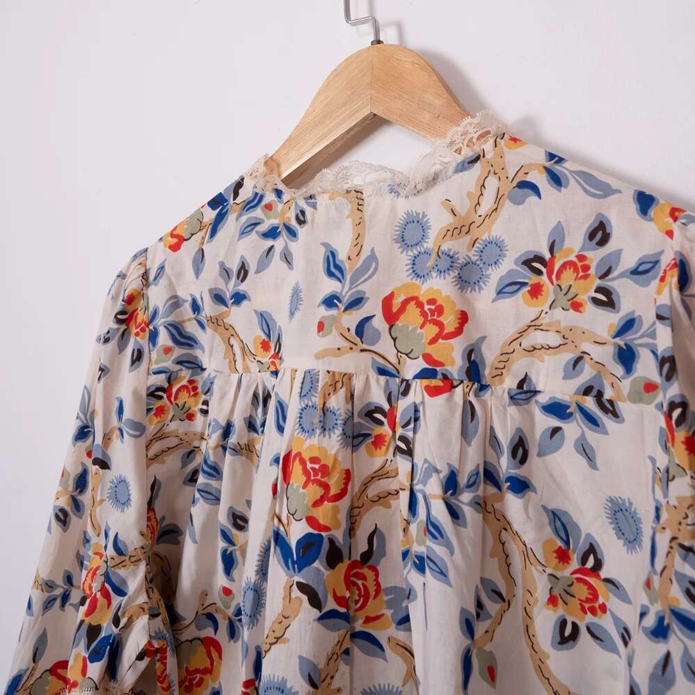Wer Graphic Print Women Shirt O-Neck Long Sleeve Button Loose Cardigan Vintage Classic Casual Lady Top