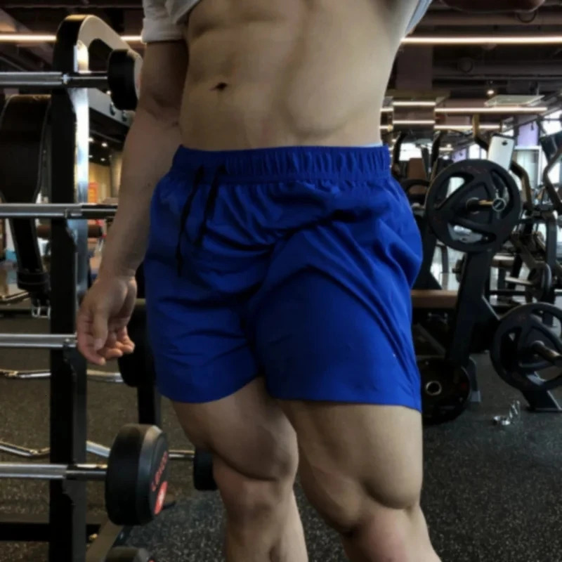 2024 Summer Arrival Sports Shorts Men Comfortable Elastic Waist Clothing Male Breathable Short Trousers 250225