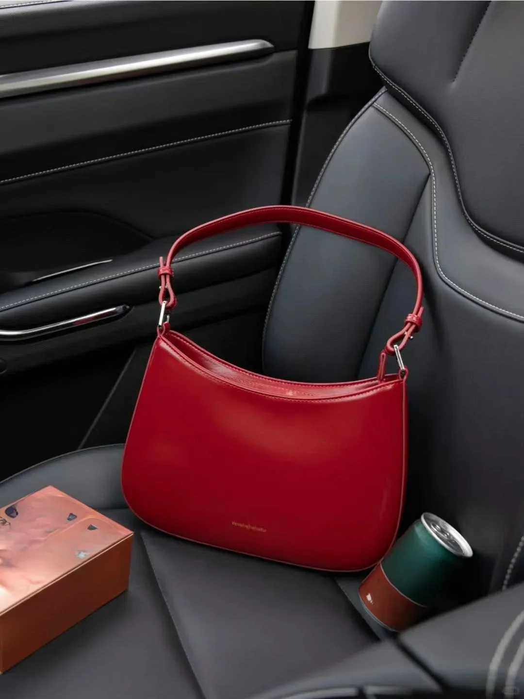 Miyagawa Fashion Korean Texture Red Bag Womens 2024 New French Single Shoulder Crossbody Small Bags Z250303