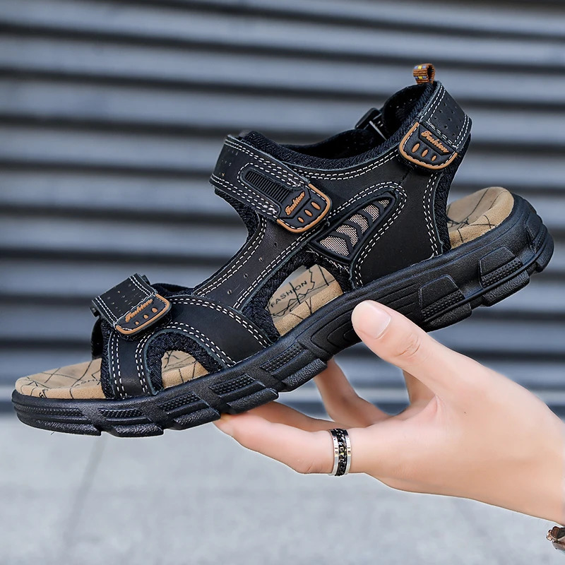 Classics Mens Sandals Summer Genuine Leather Sandals Handmade Outdoor Mesh Men Footwear Soft Breathable Metal Leather Slippers 250303