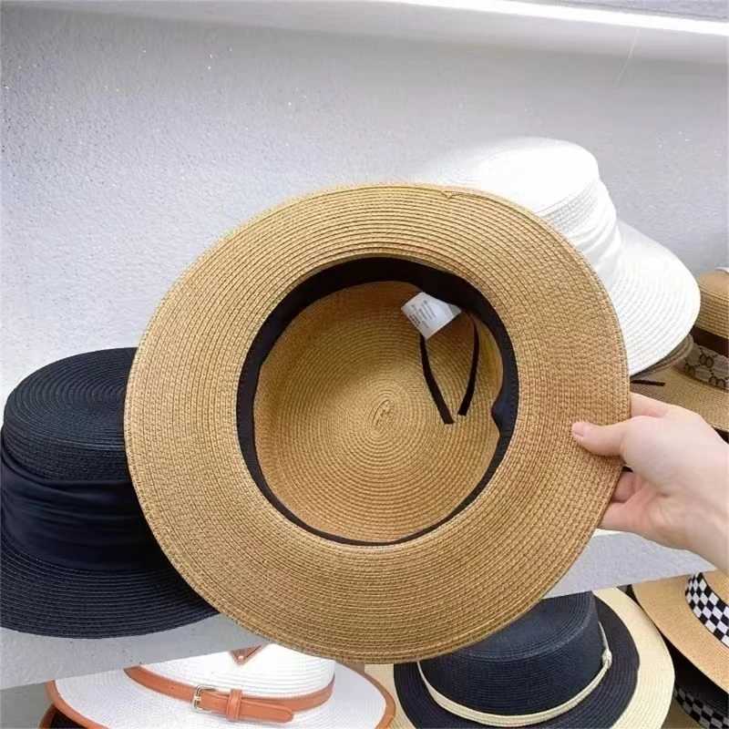 Fedoras Summer Womens Rowing Boat Beach Hat Wide Edge Womens Casual Panama Hat La Classic Flat Bow Knot Str Sun Hat WomensXJ250304