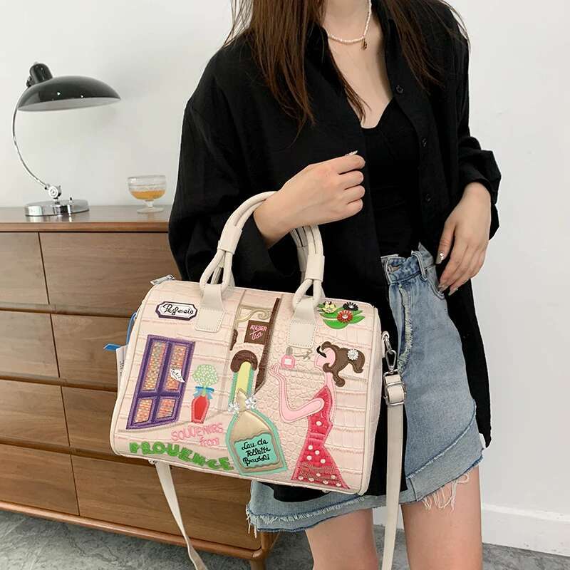 High Quality Boston Fashion Embroidered Shoulder Bags For Women Purse And Handbag Designer Crossbody Bag Cute Satchel
