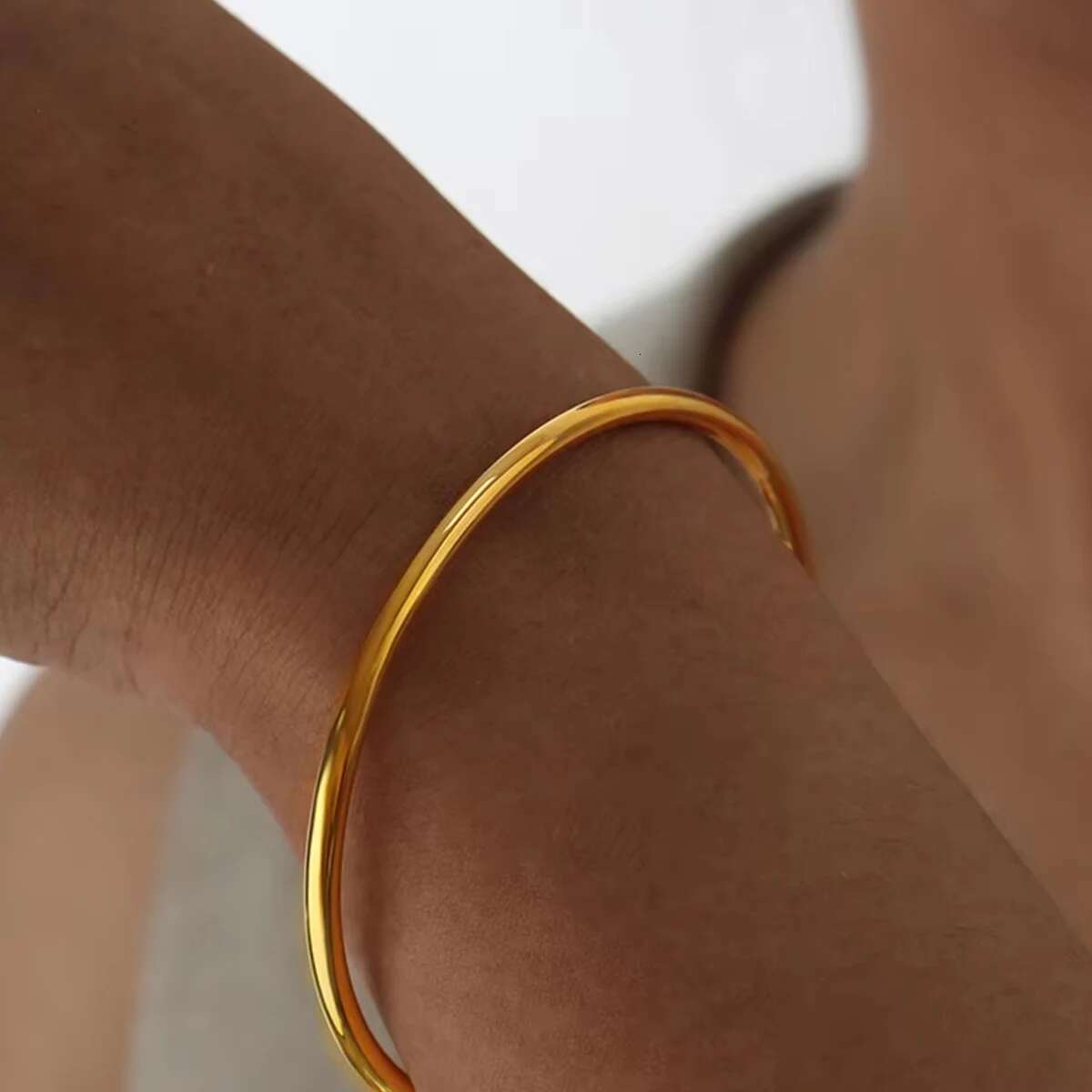 1 PCs Light Temperament Stainless Steel Gold and Sier Bangle Ancient Heritage Does Not Fade Simple Plain Face Bracelet