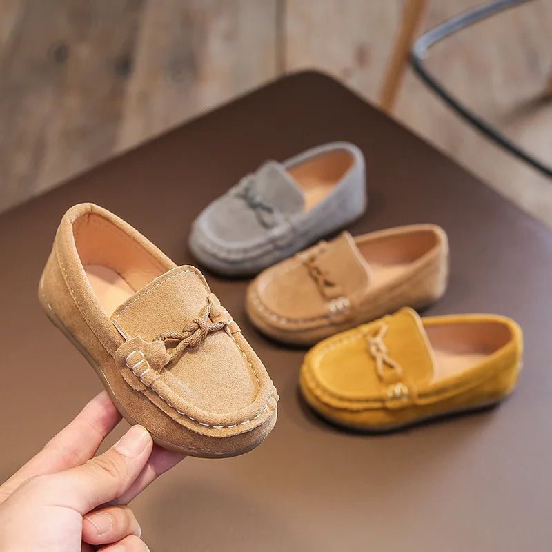 Classic style childrens shoes for spring and summer sliding boys casual sports girls soft PU leather Moccasin 250303