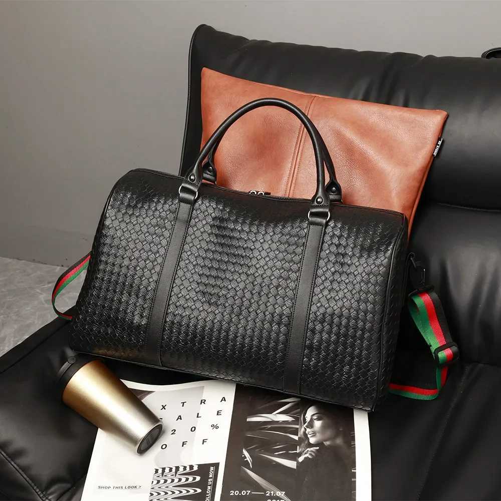 Large Capacity Waterproof Travel Luggage Bag New Style Business Trip Short Distance Travel Bag Boarding Bag Factory Direct Sales Y250304