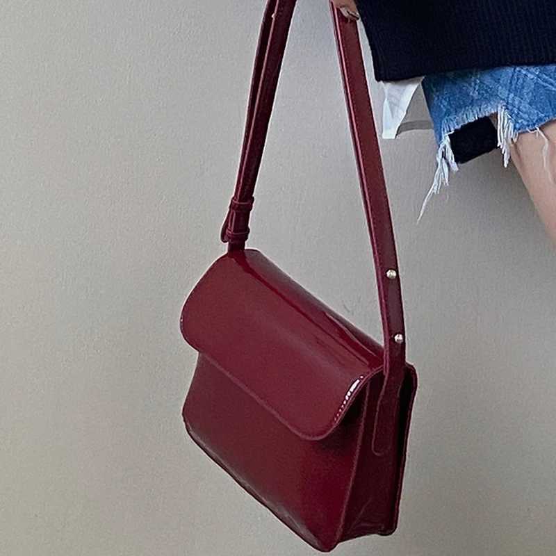 Patent Leather Shoulder Bag For Women Luxury Flap Crossbody Bag Solid Color Underarm Bag Red Crossbody Bag Lady Handbag Z250303