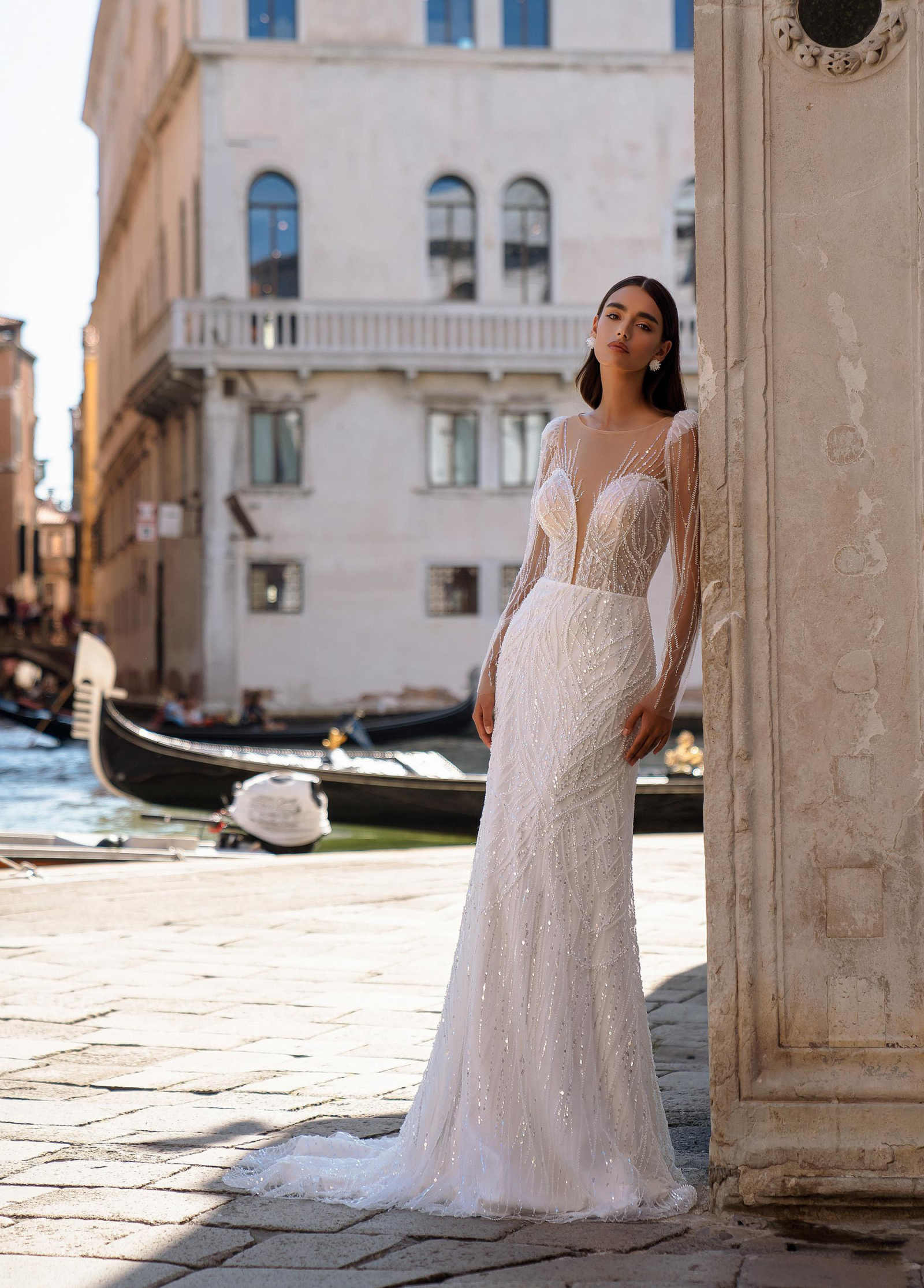 Summer Boho Wedding Sparkly Sequined Mermaid Bridal Gowns Sexy Illusion Back Bride Dress Customized
