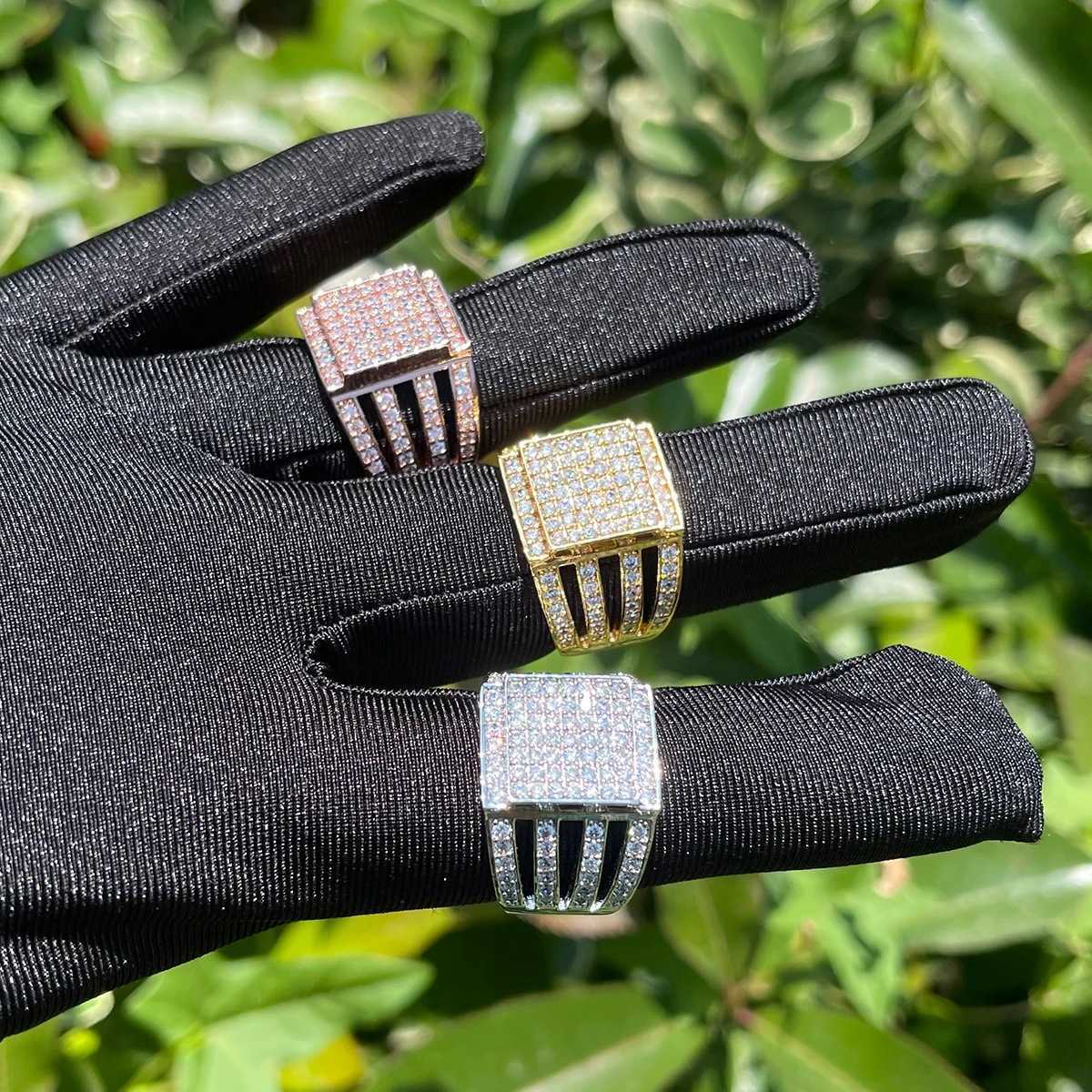 Couple Rings Wind hip-hop square zircon ring with four rows of hollowed out side fashionable and personalized trendsetter ring H25303