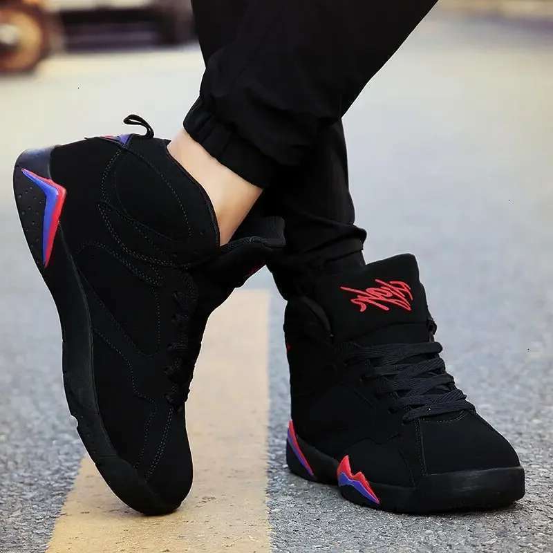 2025 Outdoor Running Men Sneakers for Wom e n High Top S port Winter Shoes Baskets Trainer Aquatic Sneakrs Te nis Hombre