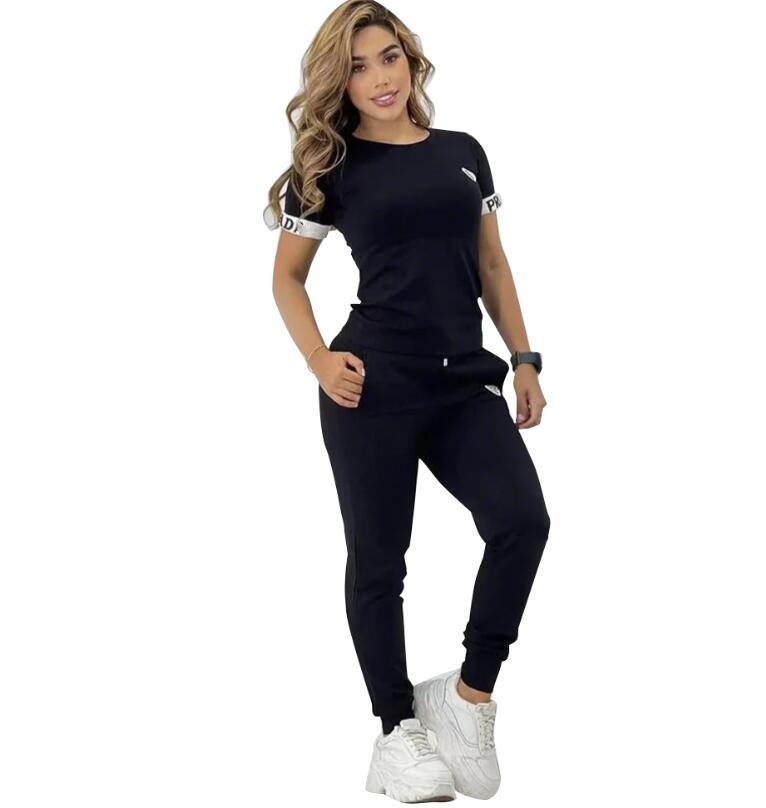 Designer Womens Tracksuits 2025 Summer New Fashionable Style Trend Splicing and Collage Womens Two Piece Set Free Ship