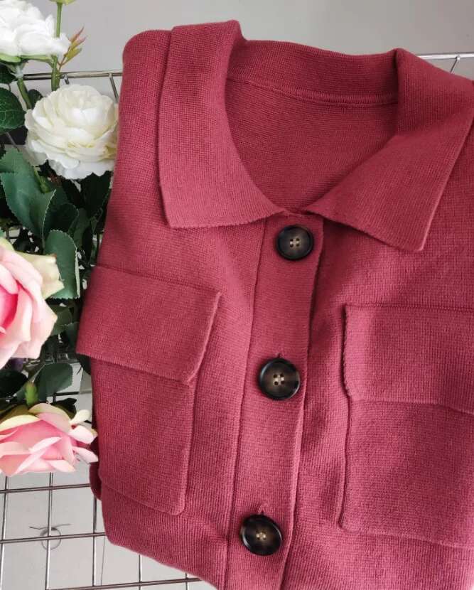 2025 Solid Jumper Caramel Lapel Double-Pocket Shirt-Style Wool Blending Knit Sweater