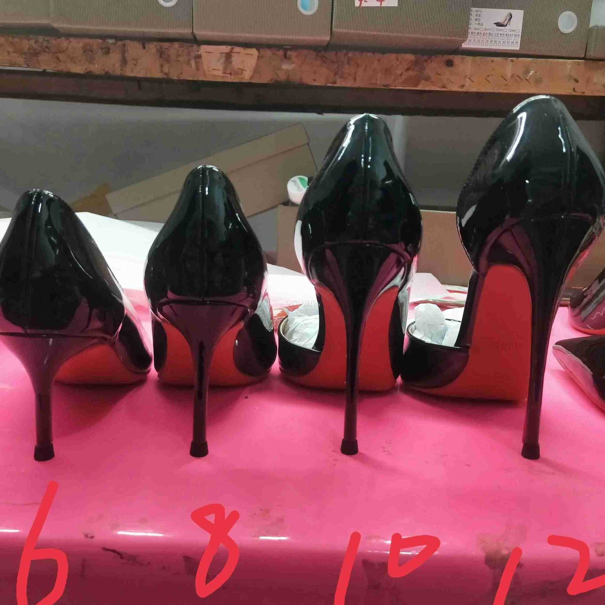 Niche 3D Flower Sandals for Wen 2024 New Summer French Fine Heel Sexy Open toed High H Z250304