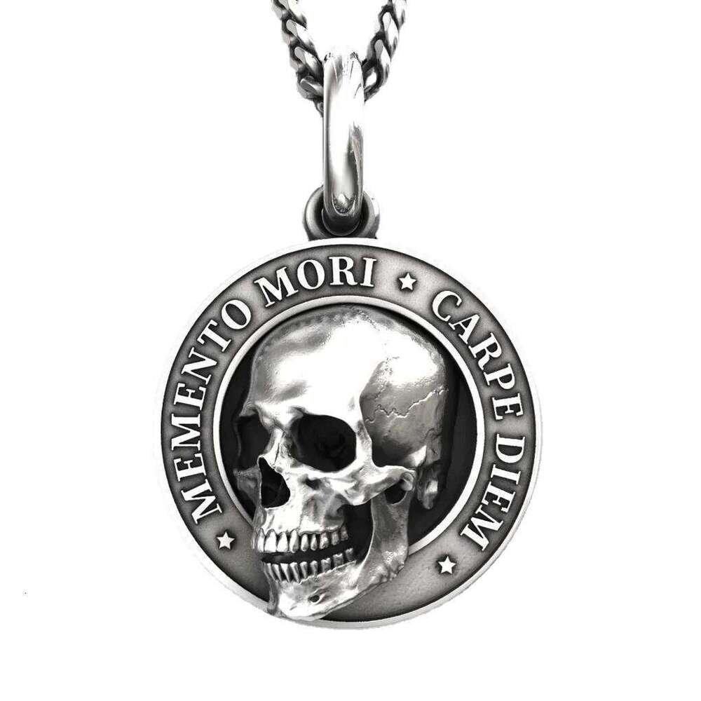 New Halloween Skull Necklace Personalized Punk Men and Women Gift Batch