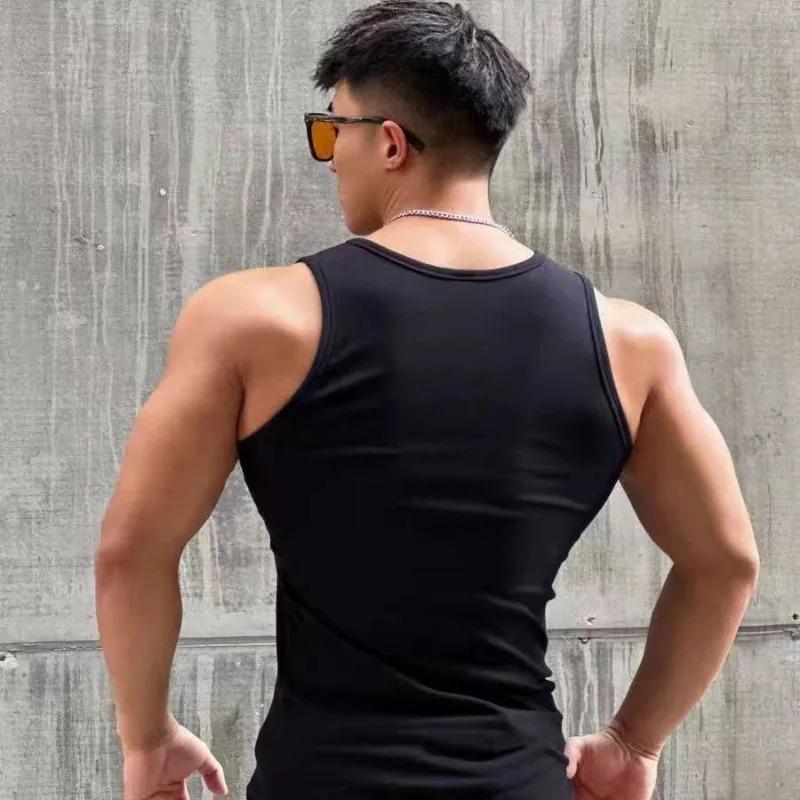 American Lightweight Sports and Fitness Tank Top for Mens Running Elastic Slim Fit Sweat Wicking and Breathable 250304