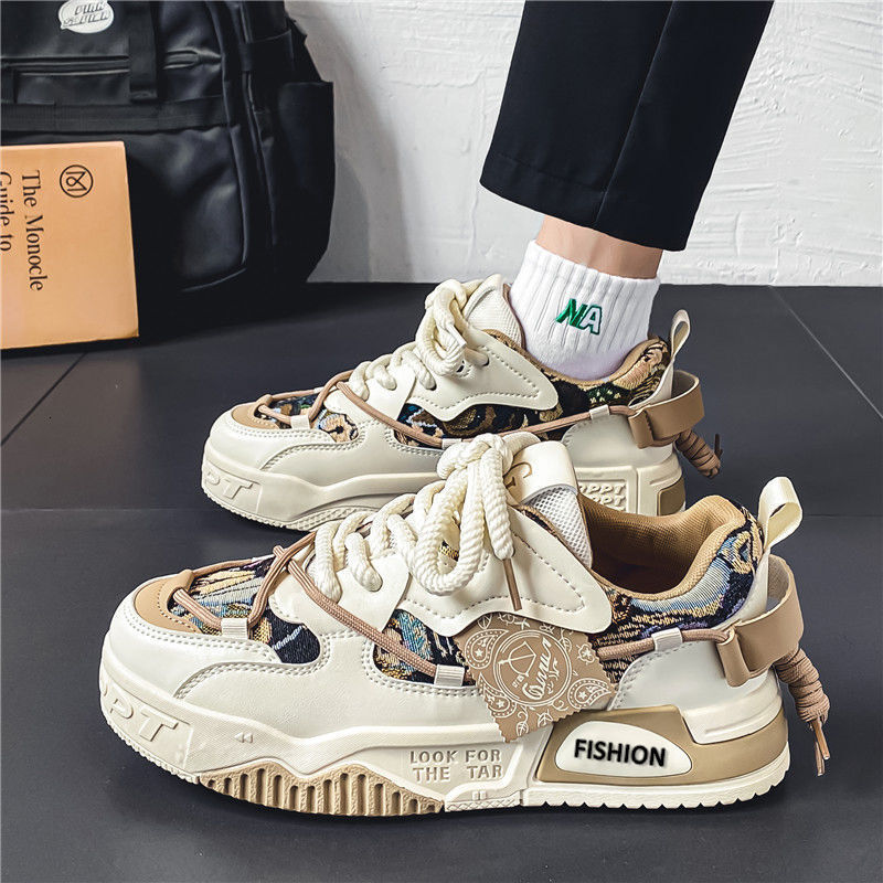 Men's Winter New Style Light Luxury High-quality Casual Design Niche Board Shoes High School Sports Height Increasing Thick Soled Fashionable Sho
