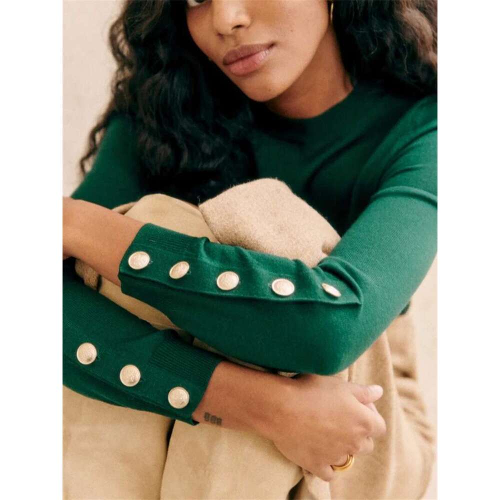 Slim Knit Bottoming Sweater Women Solid Color Cuffs Buttons O-Neck Long Sleeve Female All-Match Pullover