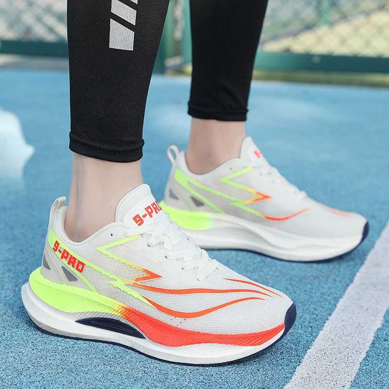 Fashion mens and womens sports running shoes casual breathable mesh surface carbon plate support wear-resistant rubber outsoleC250304