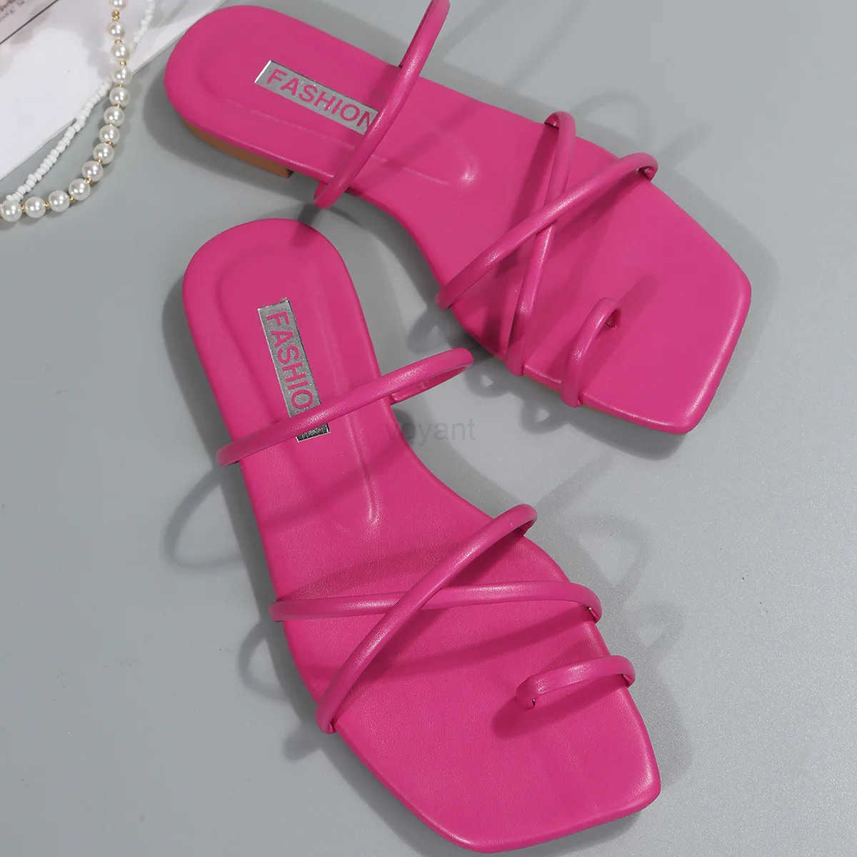 Summer Flat Fi Sandals Wen Candy Color Strap Cross Slipper Ladies Girl Flat Square Toe Strap Flip-flop Slippers Z250304