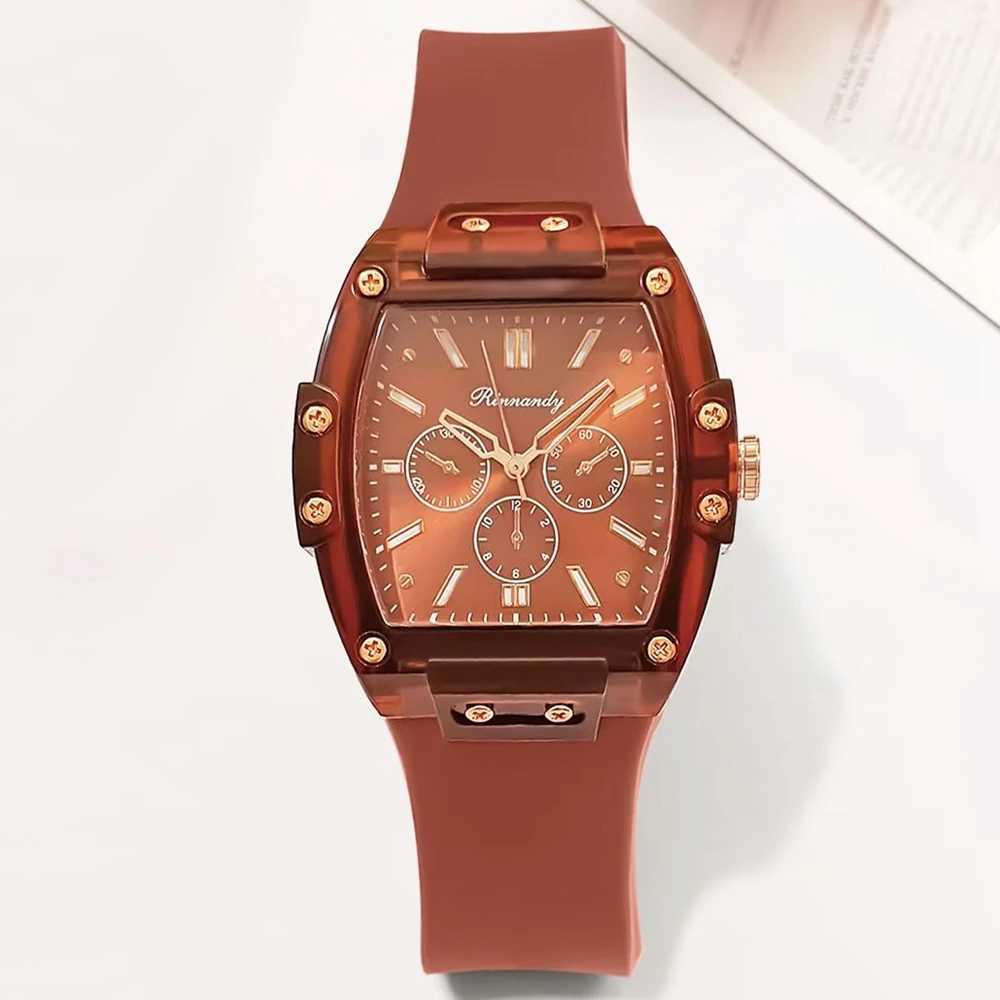 New Fashion Women es Casual Sile Wine Barrel Shed Women Quartz Simple Student Wrist Womens ClockXJ250304