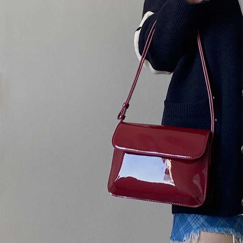 patent leather shoulder bag womens luxury flip cross shaped bag solid color bottom bag red cross shaped bag womens handbag Z250303
