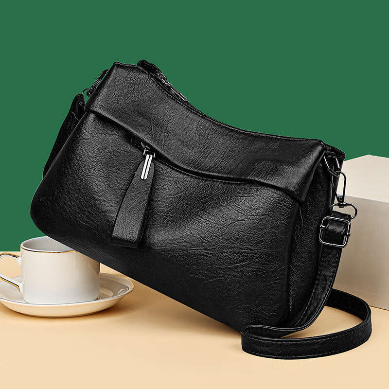 Large Capacity Soft Leather Women's Crossbody New Mom Bag, Simple And Versatile Shoulder Bags