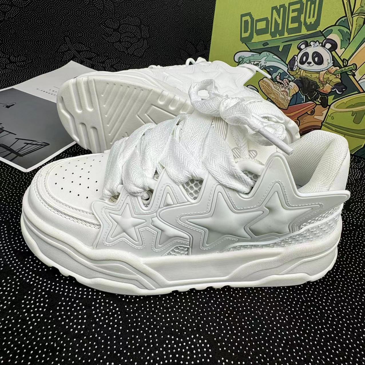 2025 Men's New European And American Popular Outdoor Multi Functional Designer Shoes Thick Soled Height Raising Sports Stars Casual White Shoes