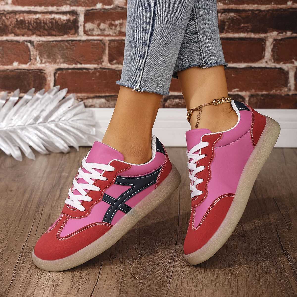 Women Sneakers Fashion Breathable Platform Running Shoes Women Casual Vulcanize Shoes New Mesh Light Comfortable Sneakers WomenC250304
