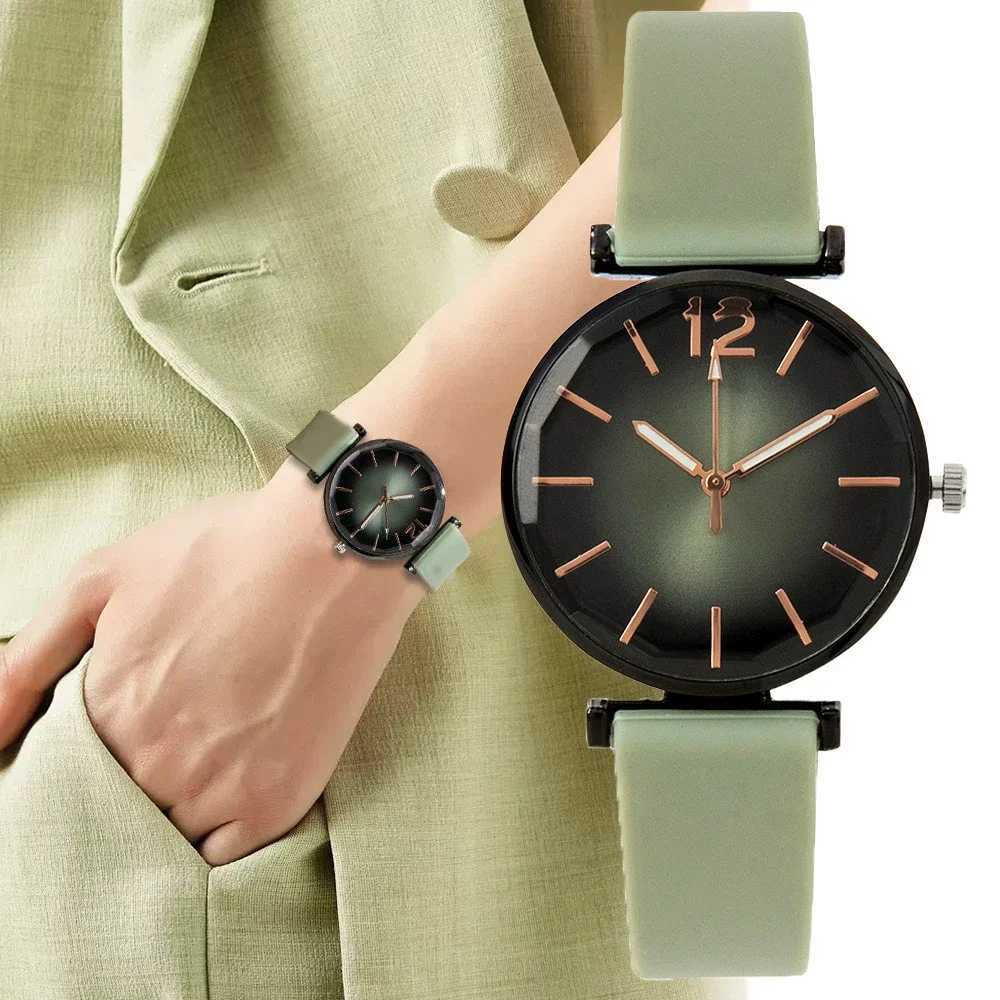 Fashion Ladies Sports Simple Black Dial Quartz Casual 2024 Green Sile Str Women Clock Dr WristesXJ250304