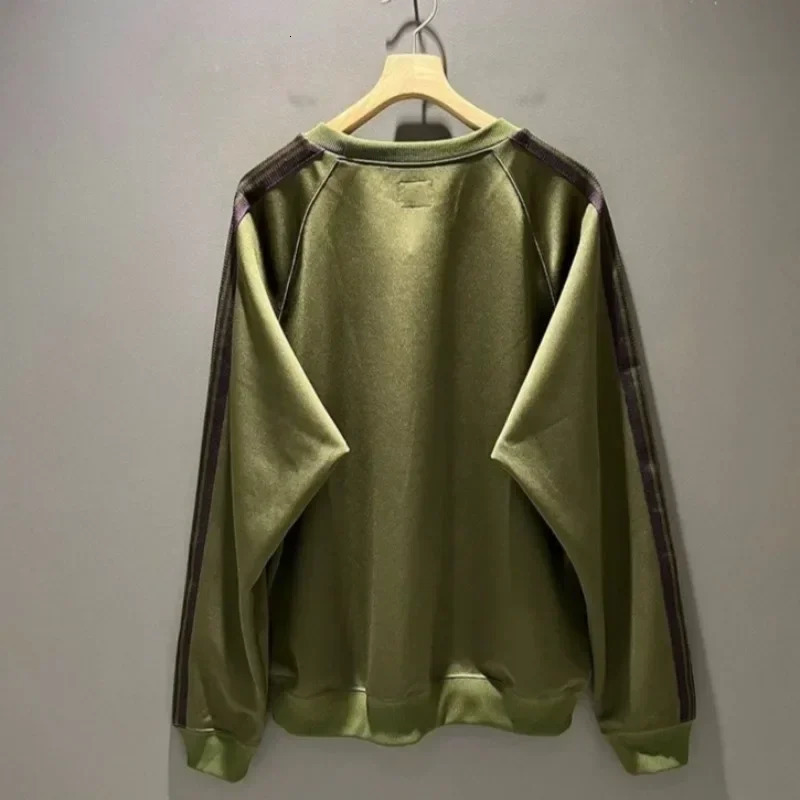 25ss Butterfly Embroidery Sweatshirts Men Women 1 High Quality Striped Olive Green Crewneck Casual Pullovers Inside Tags 250304