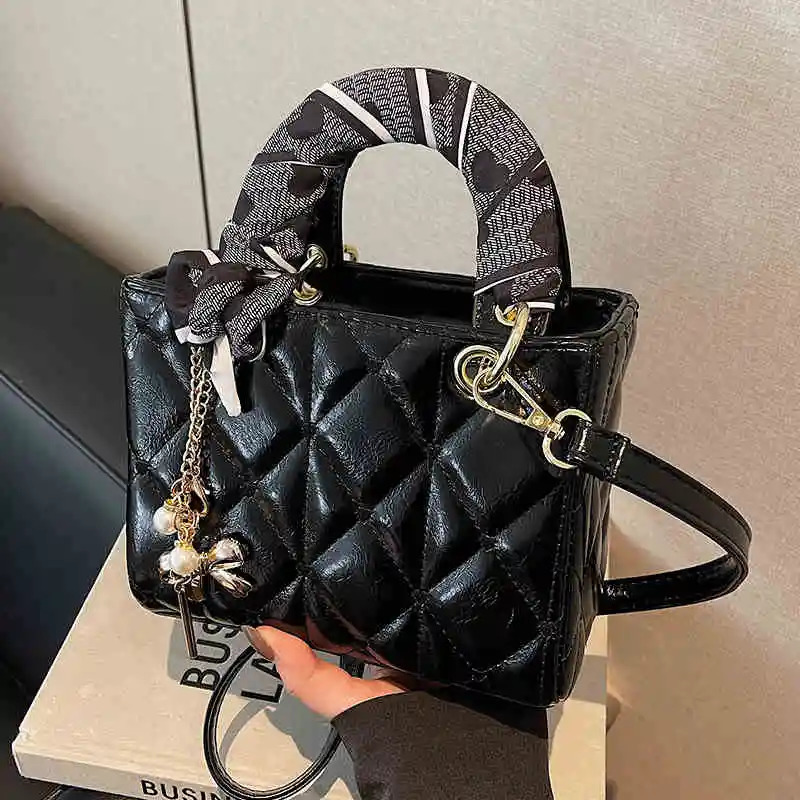 Small Square Bag Red Handbag For Women Spring Autumn Fashionable Single Shoulder Crossbody Bag High-end Handheld Bags 250303