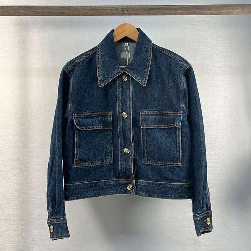 Liu Wen's TOT Short Loose Denim Jacket, Casual Slimming, Versatile And Stylish