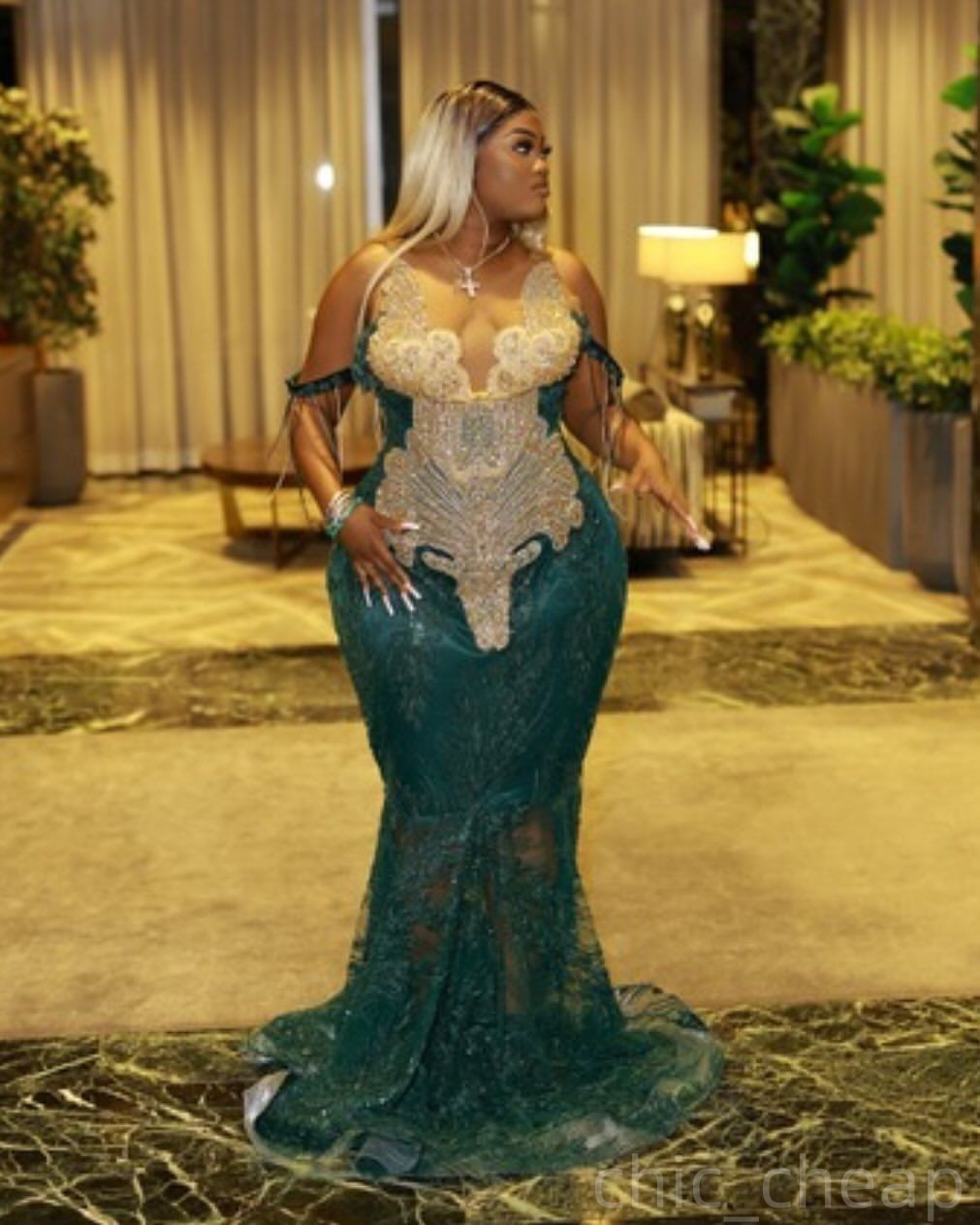Dark Green Mermaid Prom Dresses 2025 Crystals Lace Sheer Neck Vintage Evening Formal Party Second Birthday Engagement Gowns Plus Size Dress For Specia