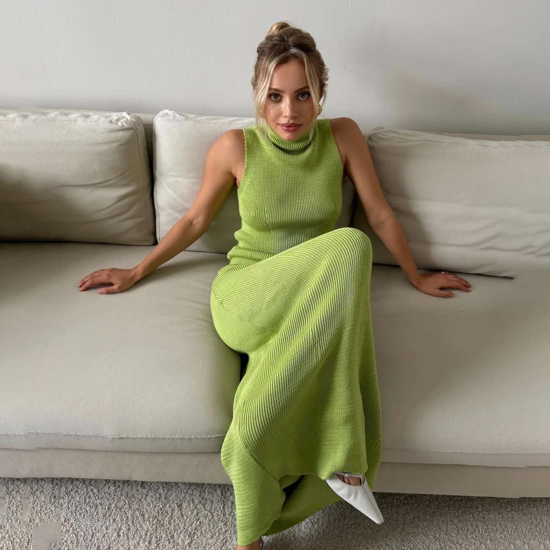 Women's Sleeveless High-Neck Knitted Tops Long Skirt Sets Elegant Office Lady Soild Top A-E Skirts Commuter Outfit Conjuntos