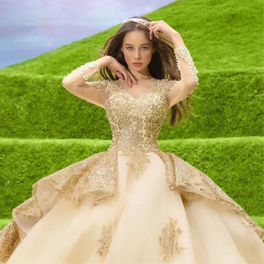 Sweet 16 Gold Lace Quinceanera Dresses Pearls Ball Gown vestidos para 15 vestido de xv anos Glitter Sequined Birthday Prom Gown