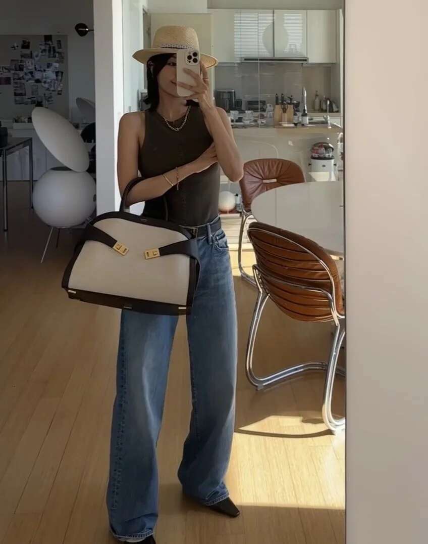 2024 Mid Waist Wide Legs Long Straight Jeans Pants For Women