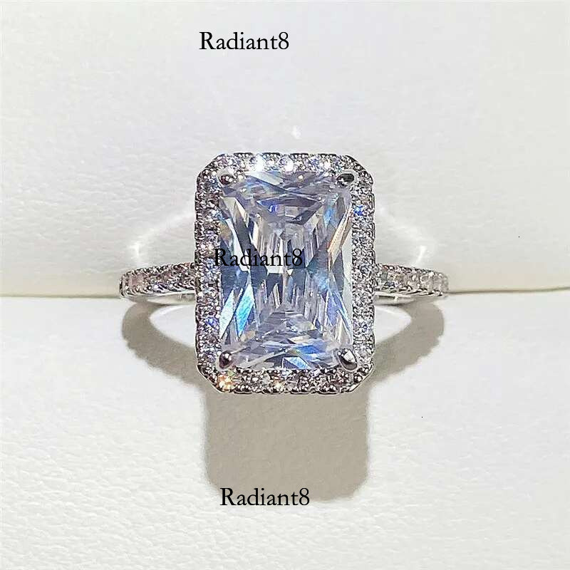 Lihong Light classic sterg sier square moissanite ring as a jewelry gift for women's engagement party