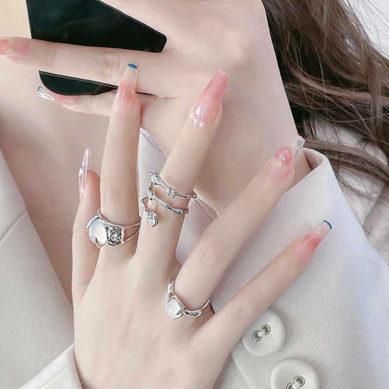 Couple Rings Minority design sense moonlight stone advanced sense diamond inlaid zircon French Open index finger ins cool wind ring H25303