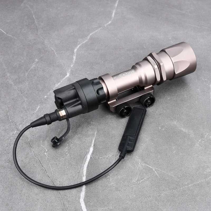 Surir M951 D white flashlight M600 M300 metal reconnaissance light with dual tail tactical air gun Rif Lanterna hunting 20mm railXJ250303