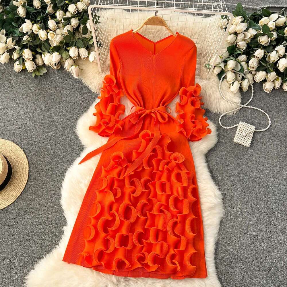 European Court Style Dress Miyake For Women A Design Sense Tassel V-Neck Slim Fit Long High-Temperature Pleated Flared Sleeve