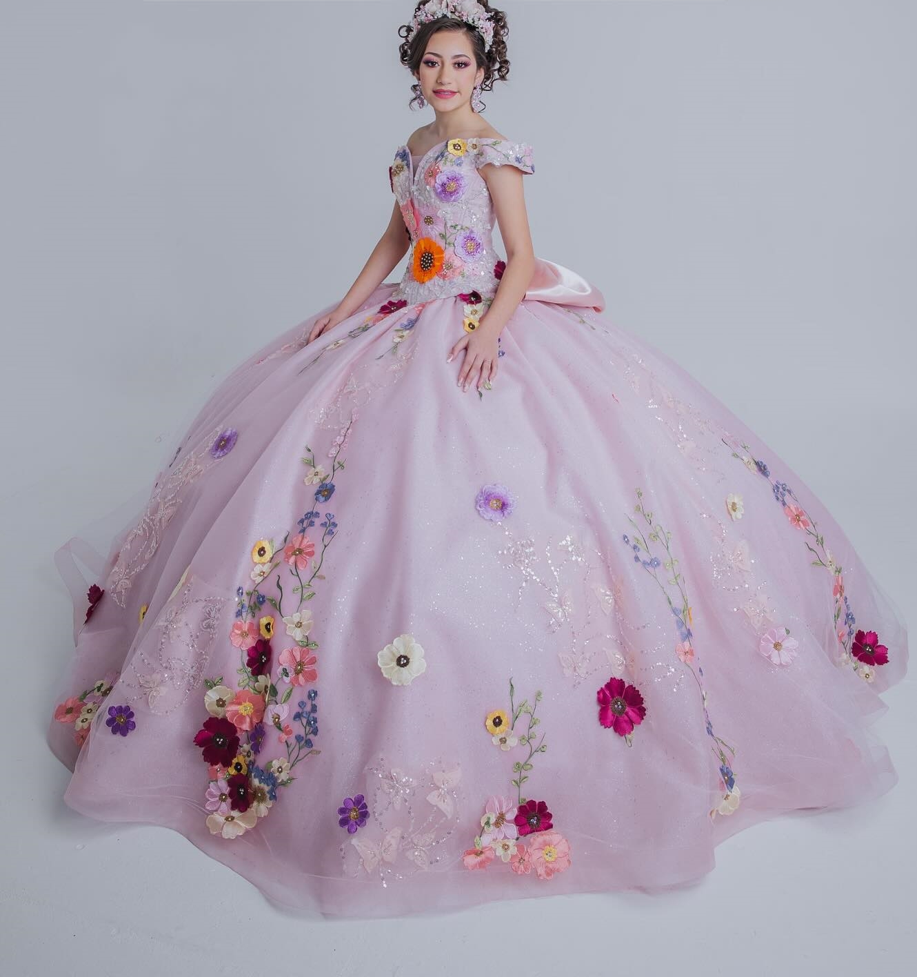 Princess Quinceanera Dresses With Colorful Floral Lace Appliques Off Shoulder Long Blush Pink Ball Gown Sweet 16 Dress Bow Back Boutique Party Occasio