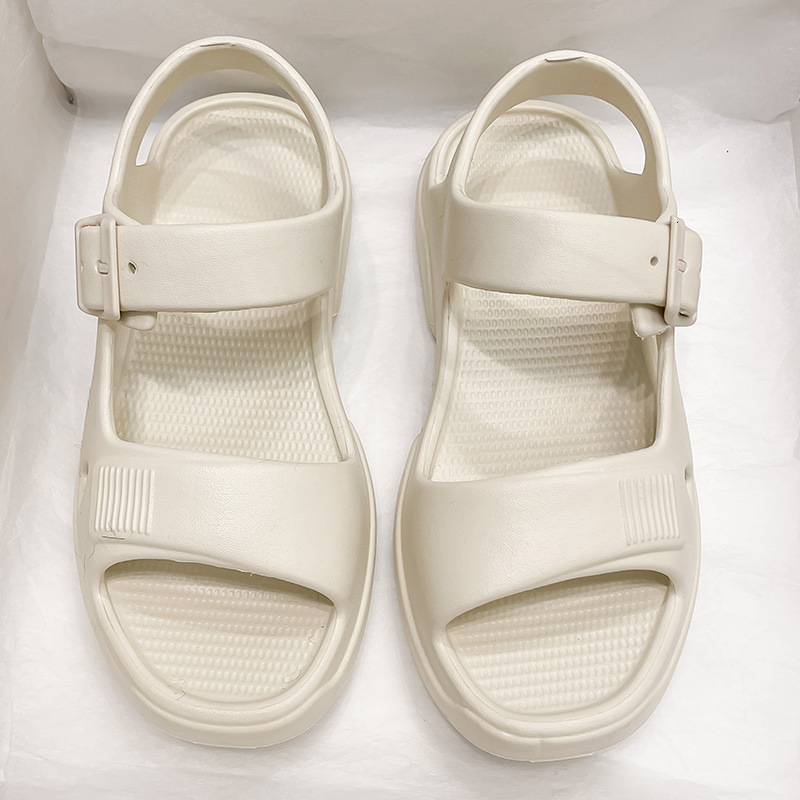 New Roman Women's Summer Collection 2025 Double Buckle Soft Bottom designer sandals with EVA Cool Slippers Versatile Stand
