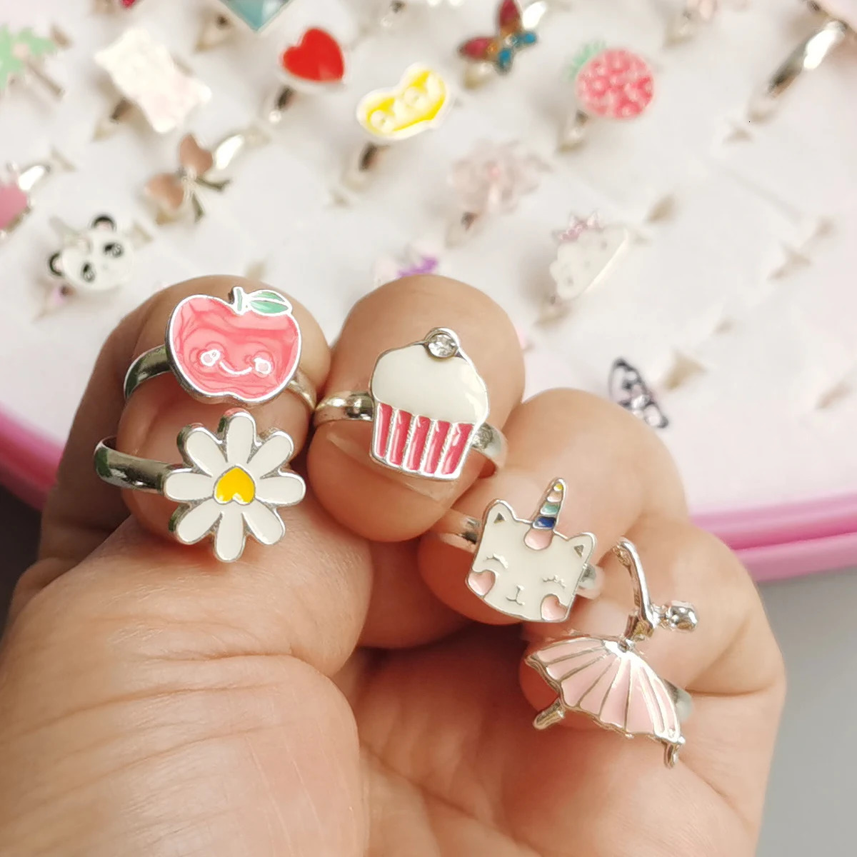 36pcs card Lovely Childrens Cartoon Rings for girls Candy Flower Shape Ring Set Jewellery Rings Kid Baby Toys Gift 250304