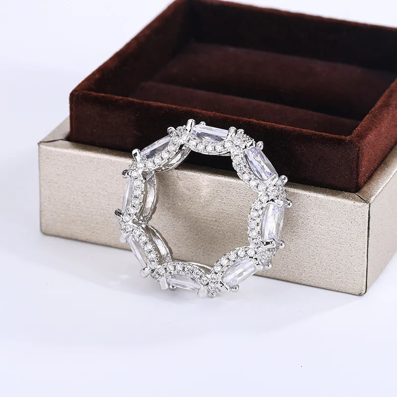 Fashion Euro-American Style White Zircon Ring Fashion Personality Hip Hop Style Jewelry 925 Sterling Silver Punk Ring 250227
