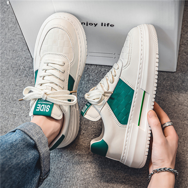 2025 Autumn/winter New Light Luxury Youth Thick Bottom Casual White Sports Shoes Trendy Fashion High End Multi Functional Sports Board Shoes Designer 