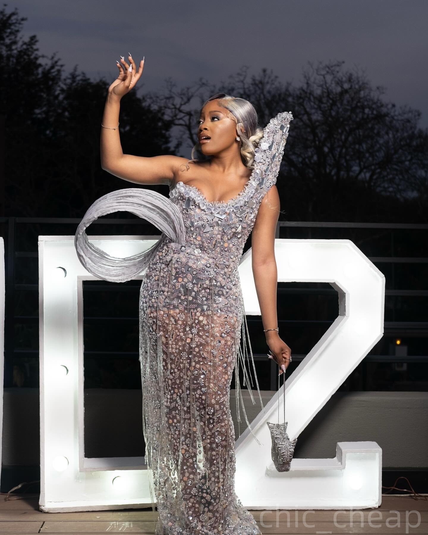 Silver Mermaid Prom Dresses 2025 Rhinestones Beaded Sequined Stylish Evening Formal Party Second Birthday Engagement Gowns Plus Size Dress For Special