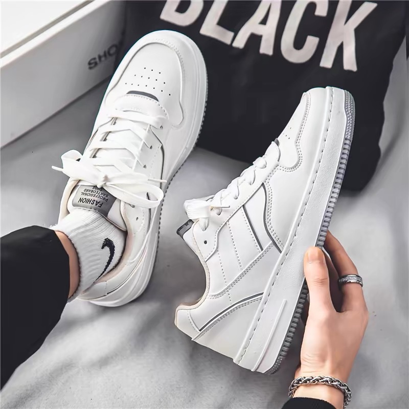 2025 Little White Shoes Men s Breathable Designer Four Seasons New Trendy And Versatile Sports And Leisure Running Outdoor Multi Functional Fashion Bo
