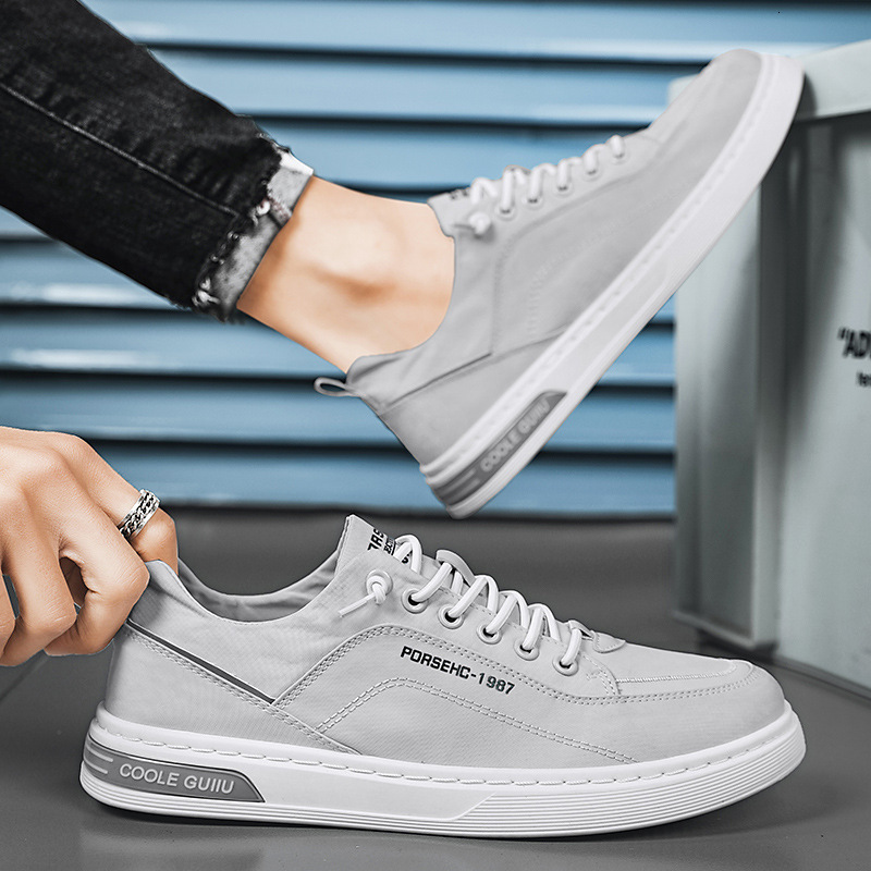 Spring 2025 Men's Designer Board Shoes Breathable New High Quality Thin Anti Odor Sports And Leisure Canvas One Step Tablet Work Versatile Fashio