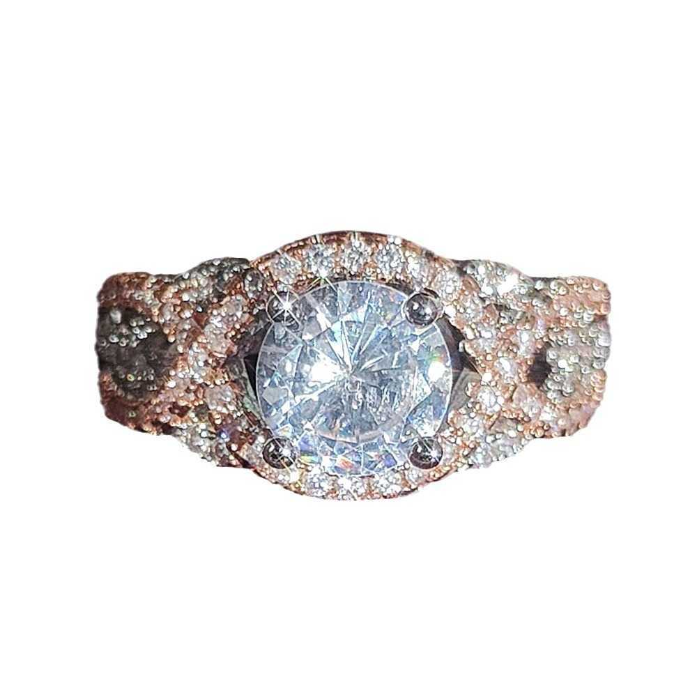 Couple Rings New Rose Gold Colored Ring with Micro inlaid Simulated Diamond Engagement Ring r5021 H25303