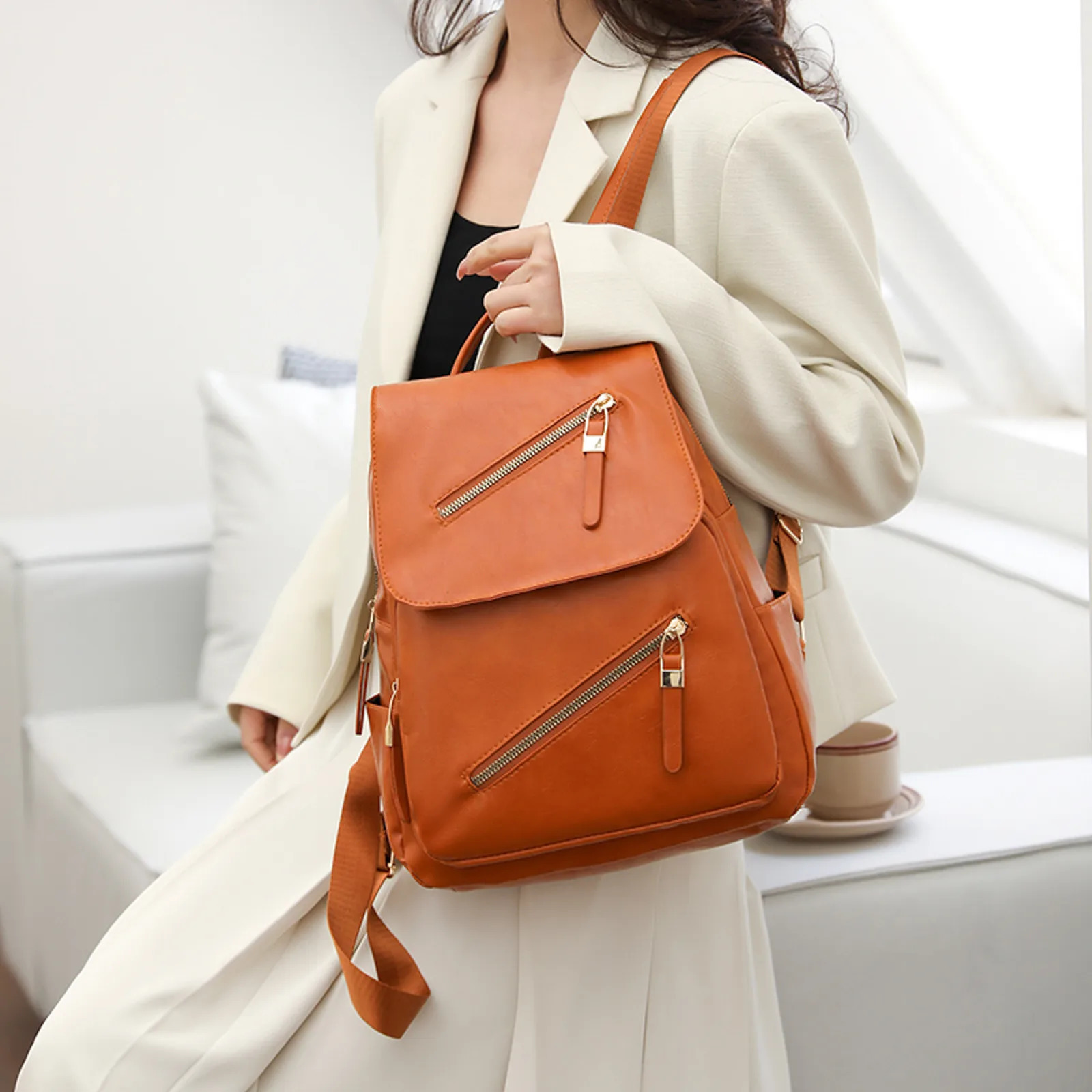Ship from US Womens Multi functional Backpack Fashion Solid Color Leather Zipper Large Capacity Adjustable Shoulder Straps Mochilas 250304FBB